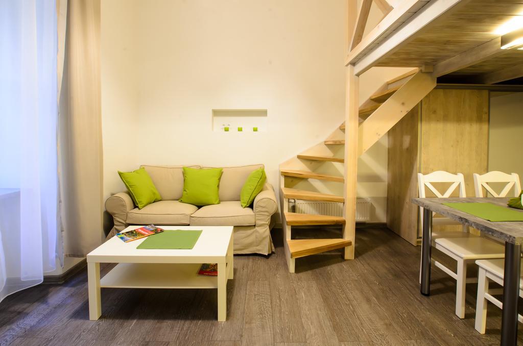 Queen Suite